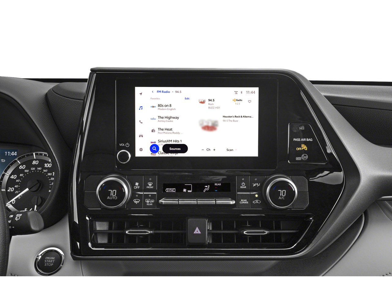 2025 Toyota Highlander LE