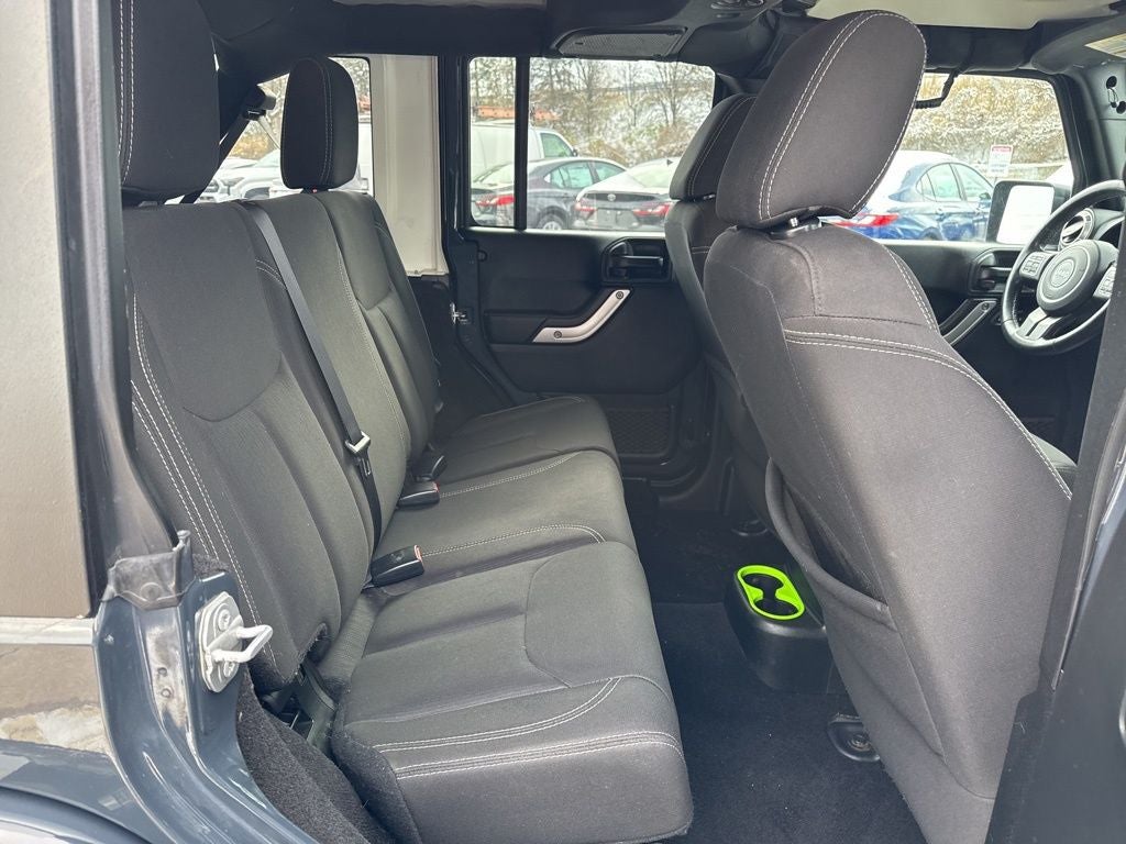 2017 Jeep Wrangler Unlimited Sahara