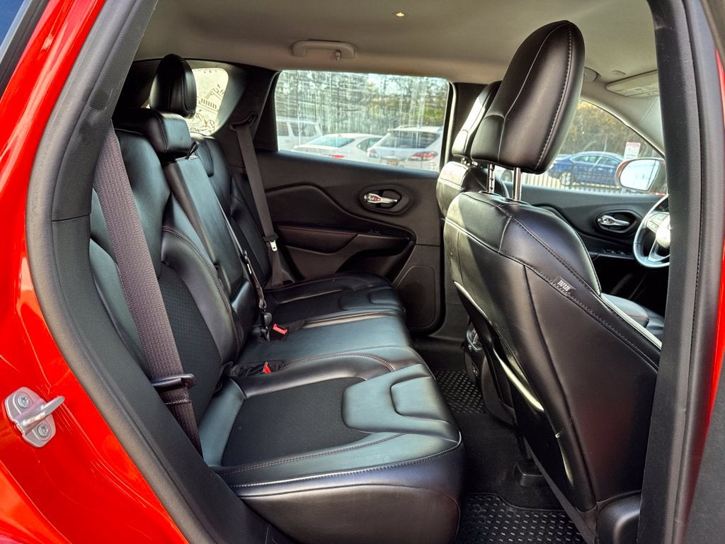 2021 Jeep Cherokee Trailhawk