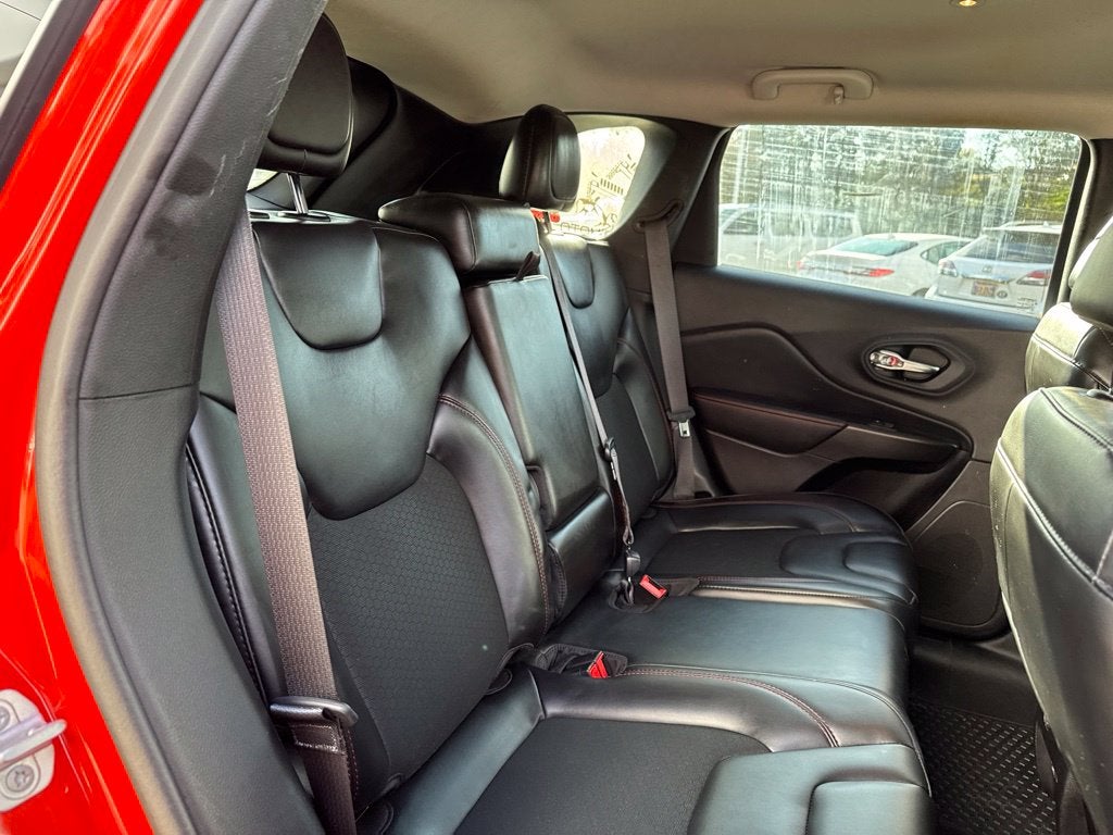2021 Jeep Cherokee Trailhawk
