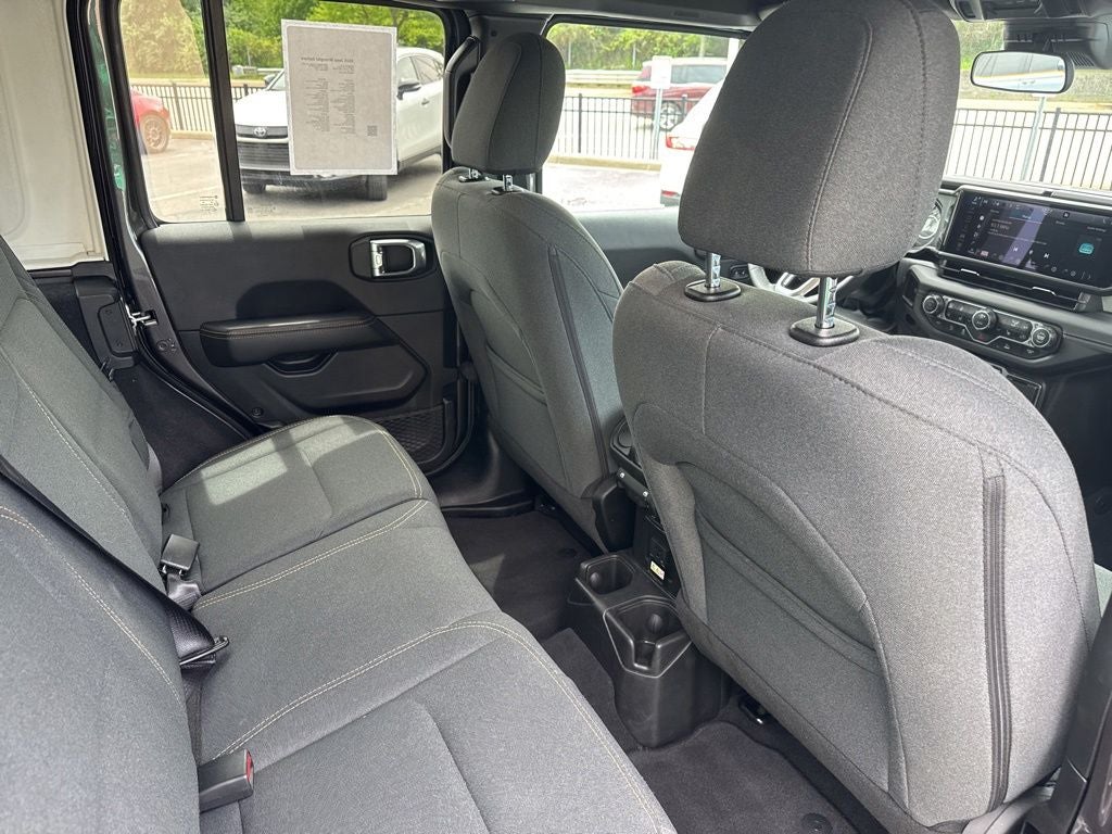 2025 Jeep Wrangler Sahara