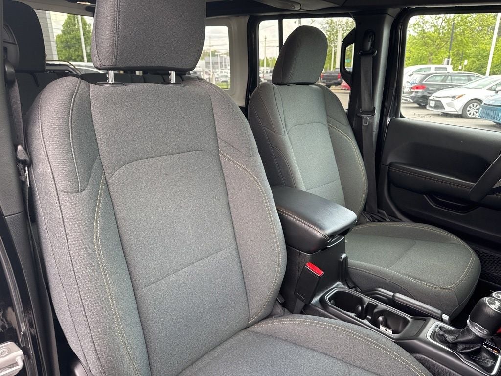 2025 Jeep Wrangler Sahara