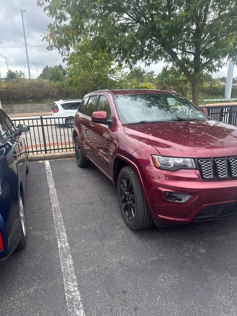 2019 Jeep Grand Cherokee Altitude
