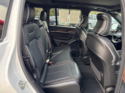 2024 Jeep Grand Cherokee Summit