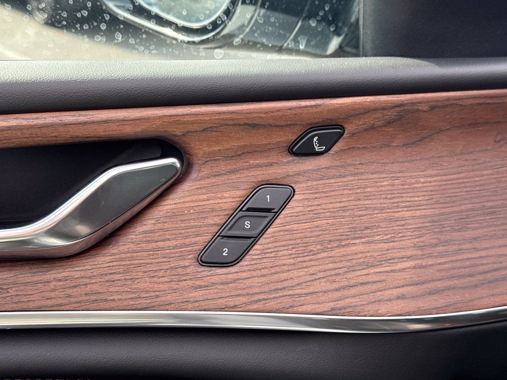 2024 Jeep Grand Cherokee Summit