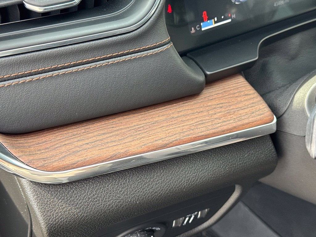2024 Jeep Grand Cherokee Summit