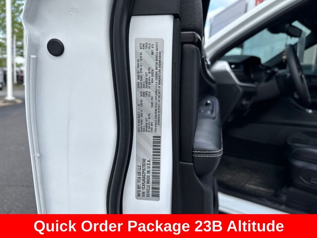 2023 Jeep Grand Cherokee L Altitude