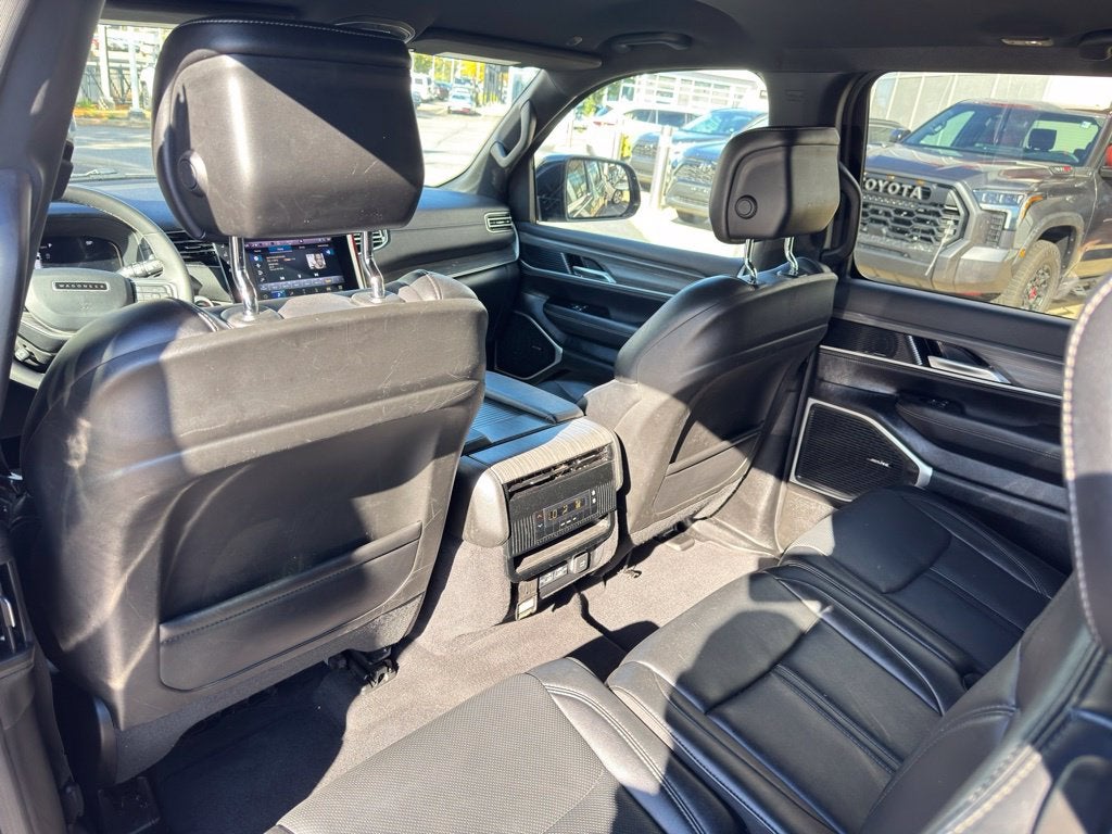 2024 Jeep Wagoneer L Series II