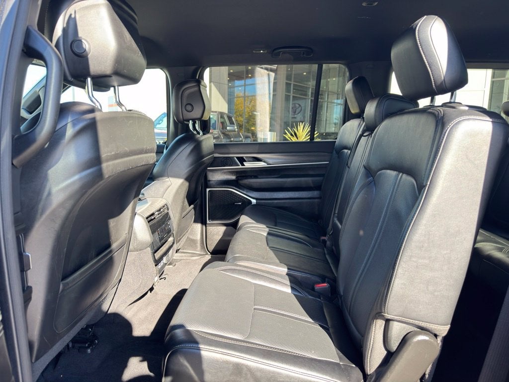 2024 Jeep Wagoneer Series II