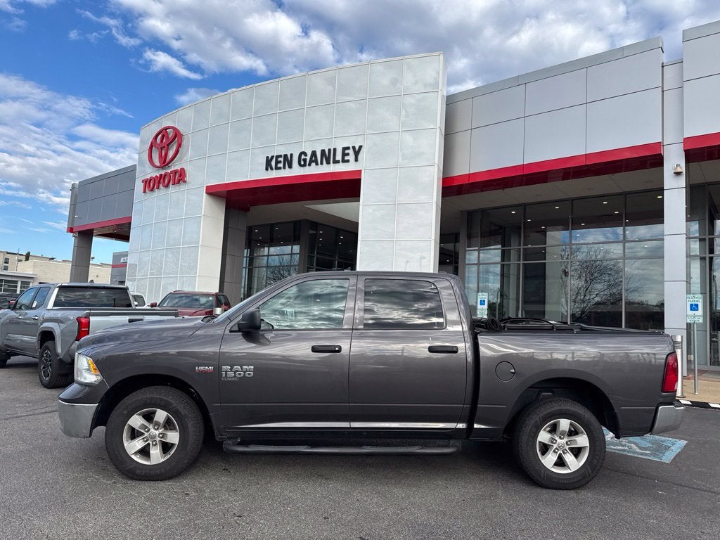 2023 RAM 1500 Classic SLT
