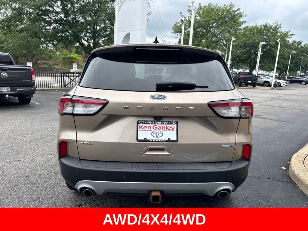 2020 Ford Escape SEL