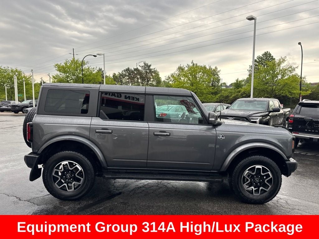 2024 Ford Bronco Outer Banks