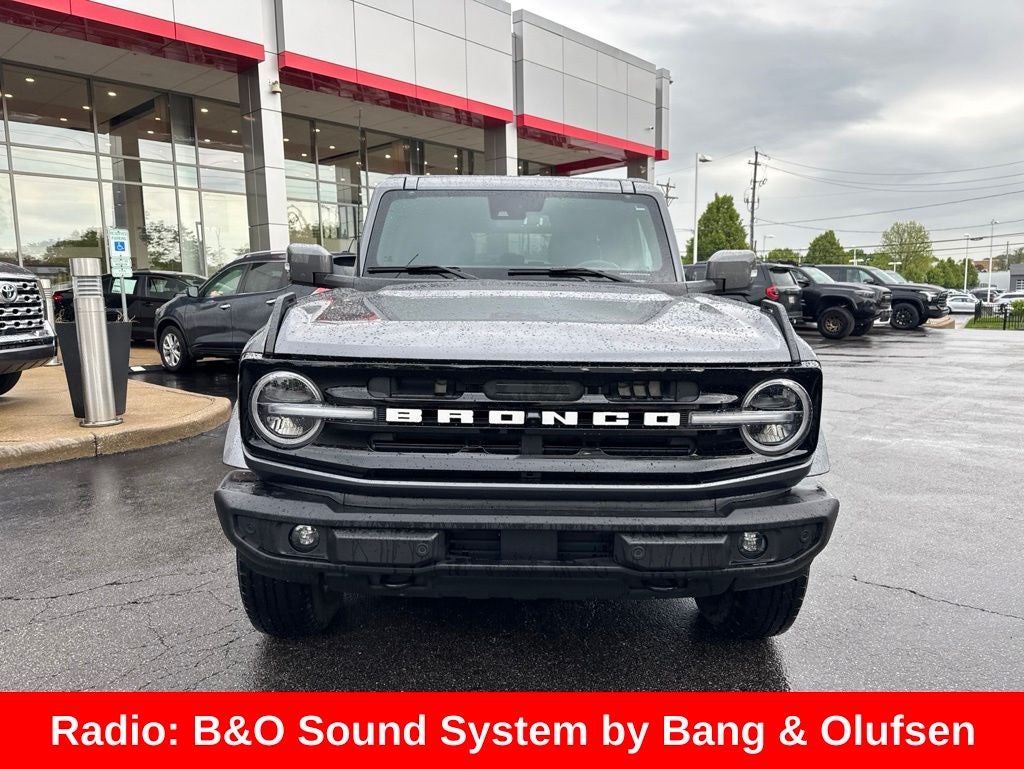 2024 Ford Bronco Outer Banks