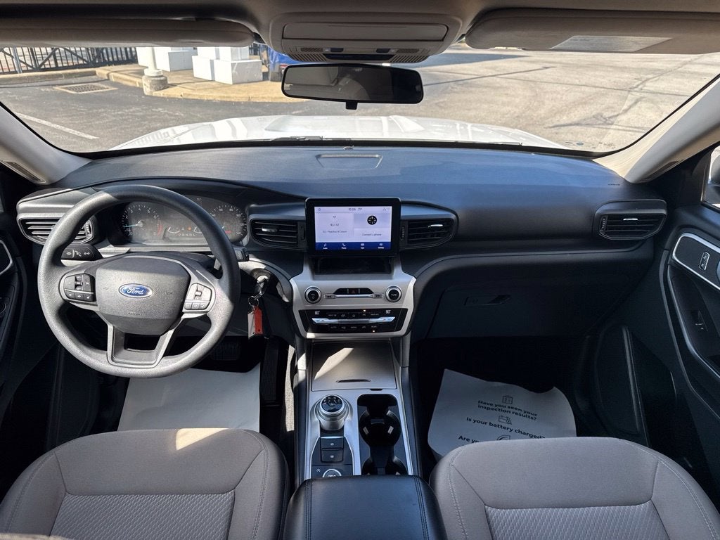 2021 Ford Explorer Base