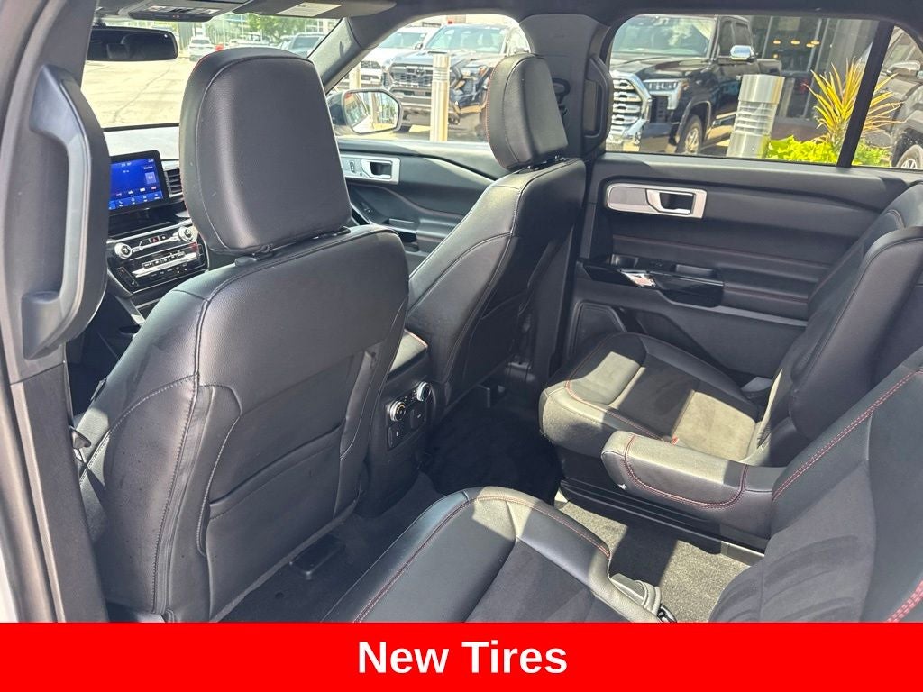 2023 Ford Explorer ST-Line