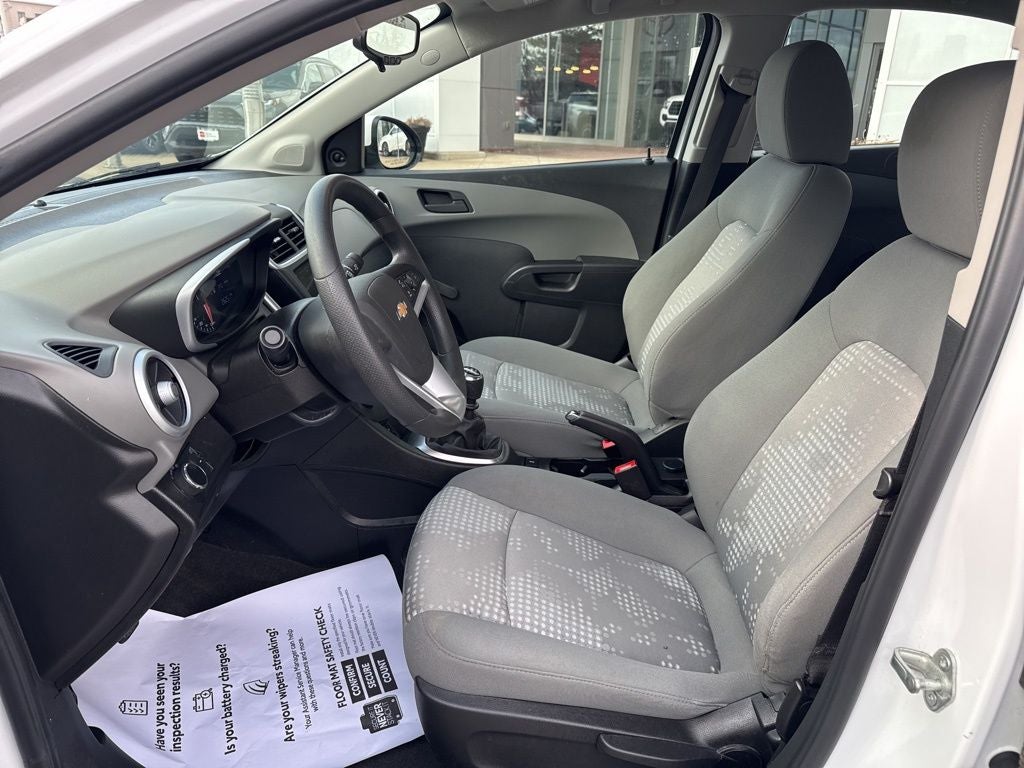 2019 Chevrolet Sonic LS