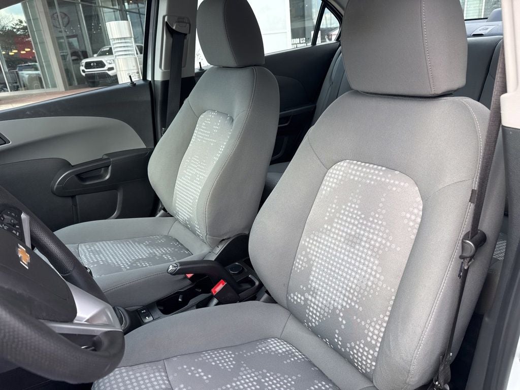 2019 Chevrolet Sonic LS