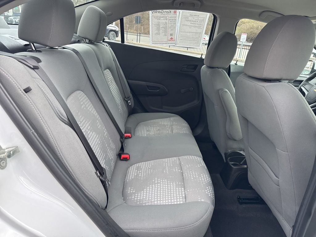 2019 Chevrolet Sonic LS