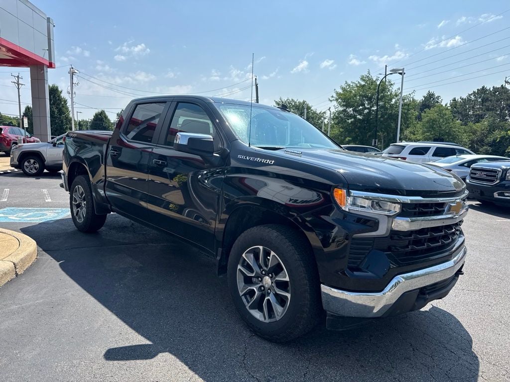 2025 Chevrolet Silverado 1500 LT