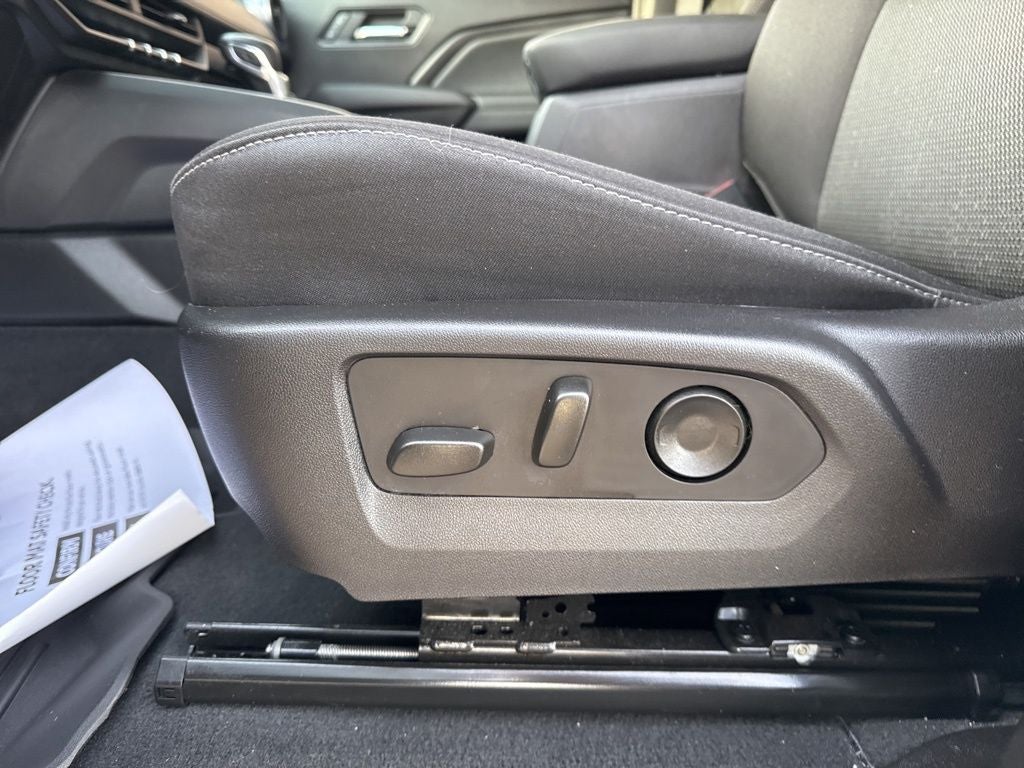 2025 Chevrolet Colorado LT