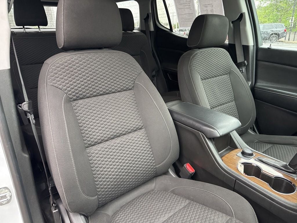 2018 GMC Acadia SLE-2