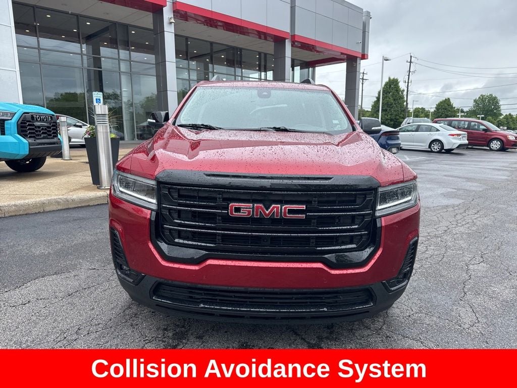 2023 GMC Acadia SLT