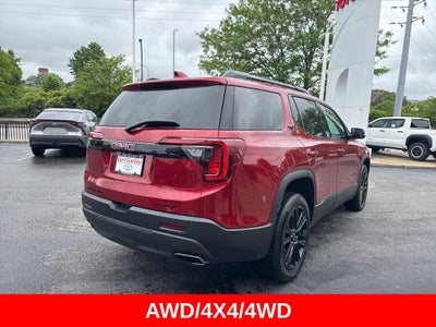 2023 GMC Acadia SLT