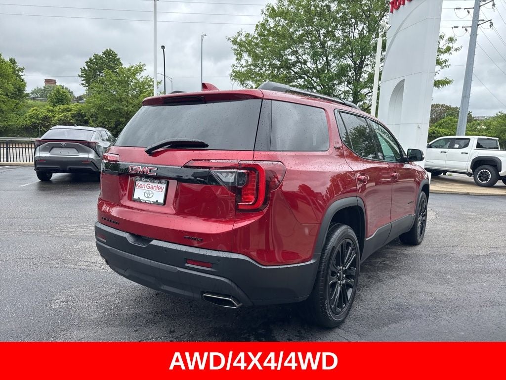 2023 GMC Acadia SLT