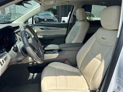 2022 Cadillac XT5 Premium Luxury