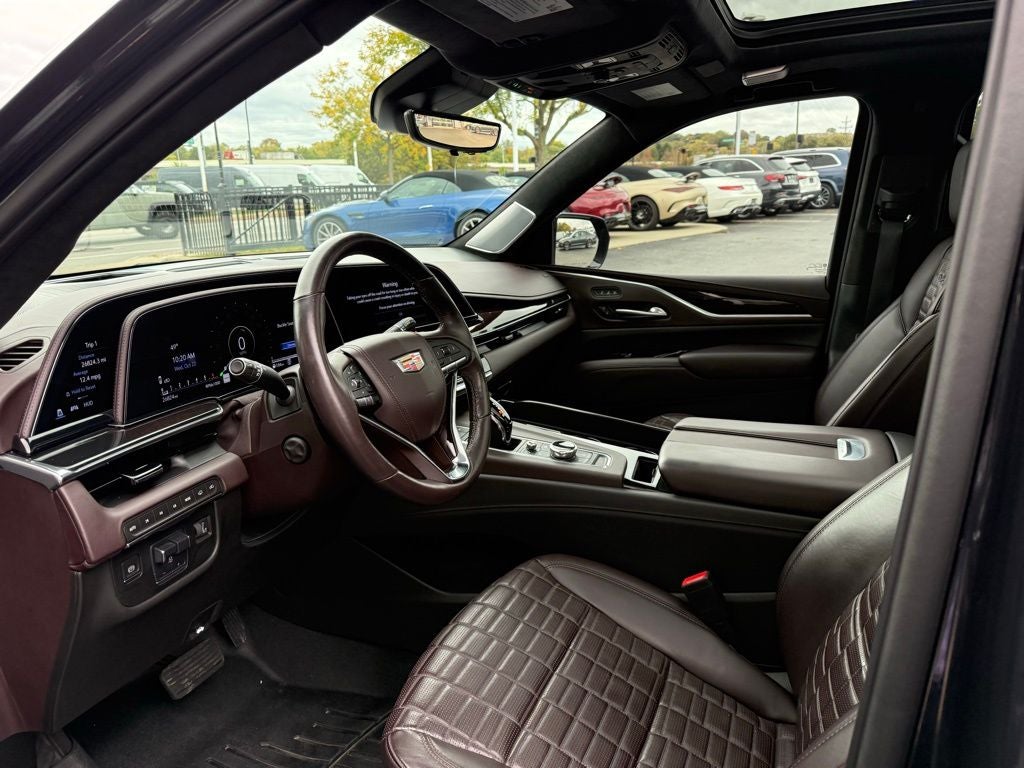 2023 Cadillac Escalade Sport Platinum