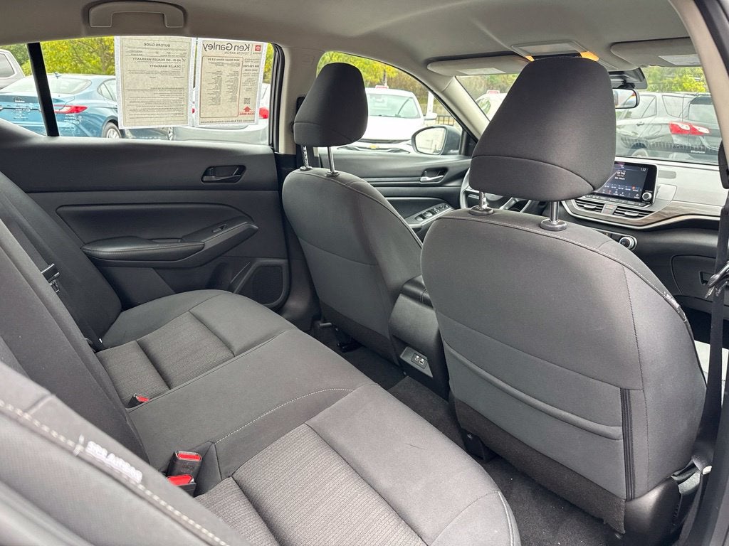 2025 Nissan Altima 2.5 SV