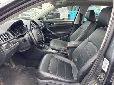 2017 Volkswagen Passat 1.8T SE