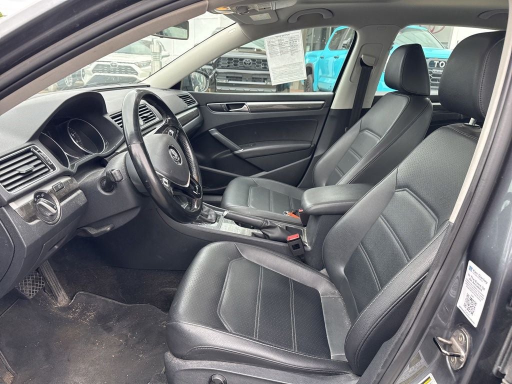 2017 Volkswagen Passat 1.8T SE