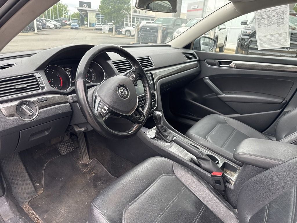 2017 Volkswagen Passat 1.8T SE