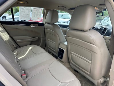 2014 Chrysler 300 Base