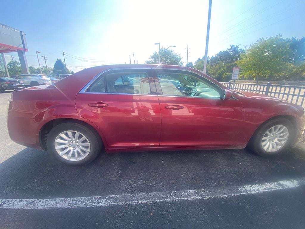 2014 Chrysler 300 Base
