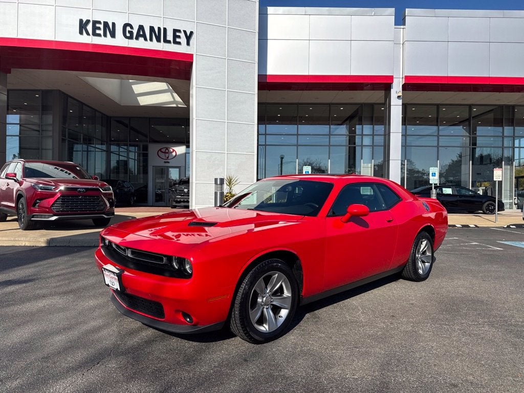 2019 Dodge Challenger SXT