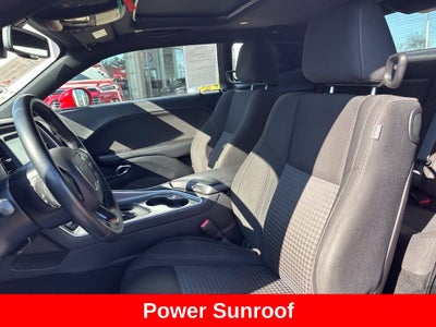 2019 Dodge Challenger SXT