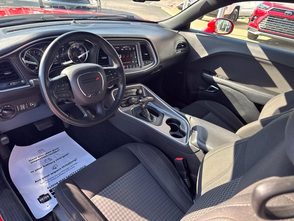 2019 Dodge Challenger SXT