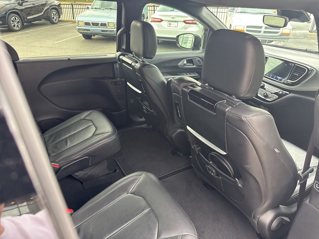 2021 Chrysler Pacifica Touring L