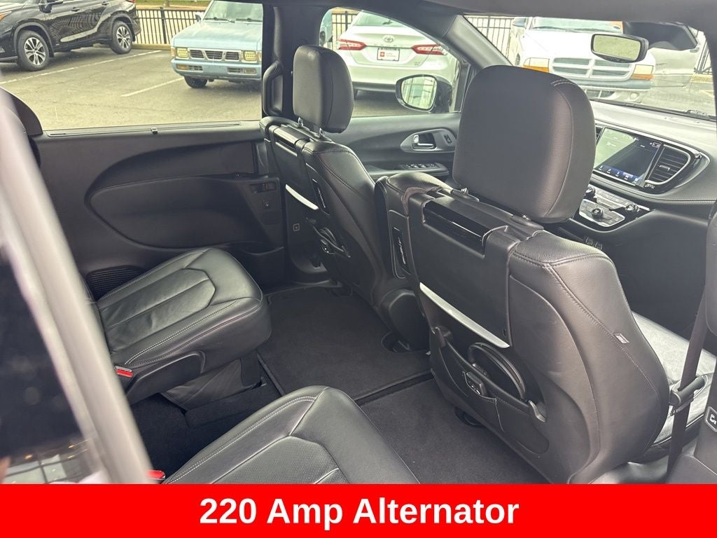 2021 Chrysler Pacifica Touring L