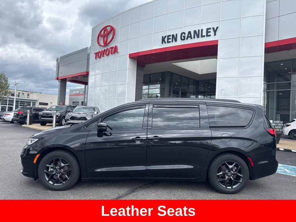 2021 Chrysler Pacifica Touring L