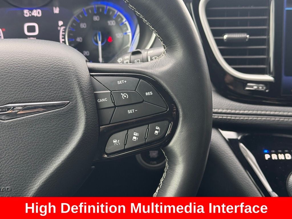 2021 Chrysler Pacifica Touring L