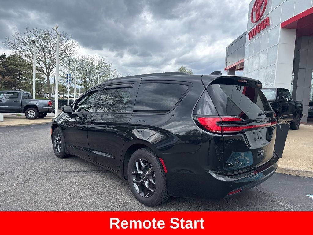 2021 Chrysler Pacifica Touring L