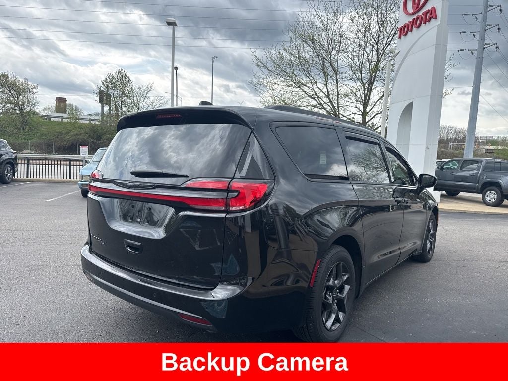 2021 Chrysler Pacifica Touring L