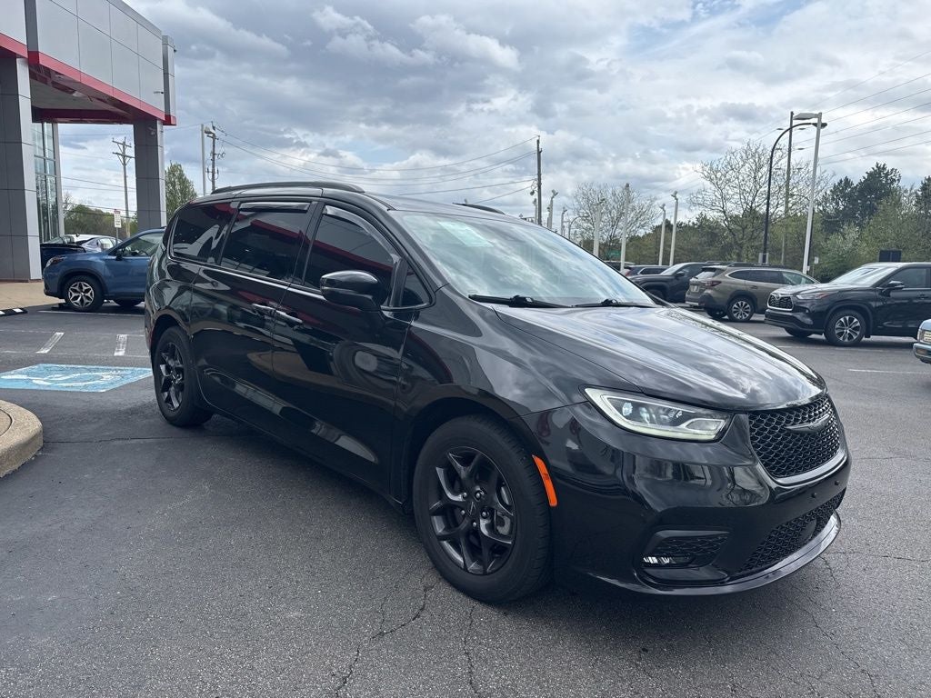 2021 Chrysler Pacifica Touring L