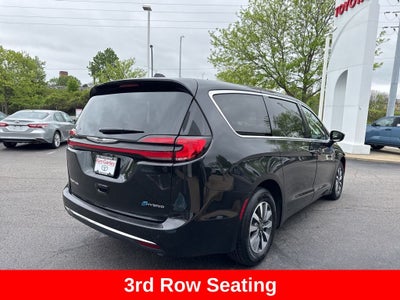 2024 Chrysler Pacifica Hybrid Select