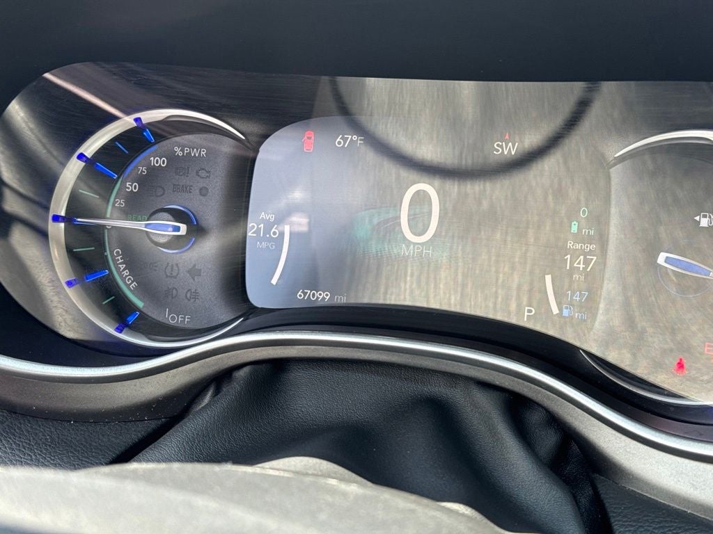 2024 Chrysler Pacifica Hybrid Select