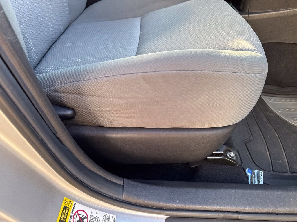 2011 Toyota Matrix Base