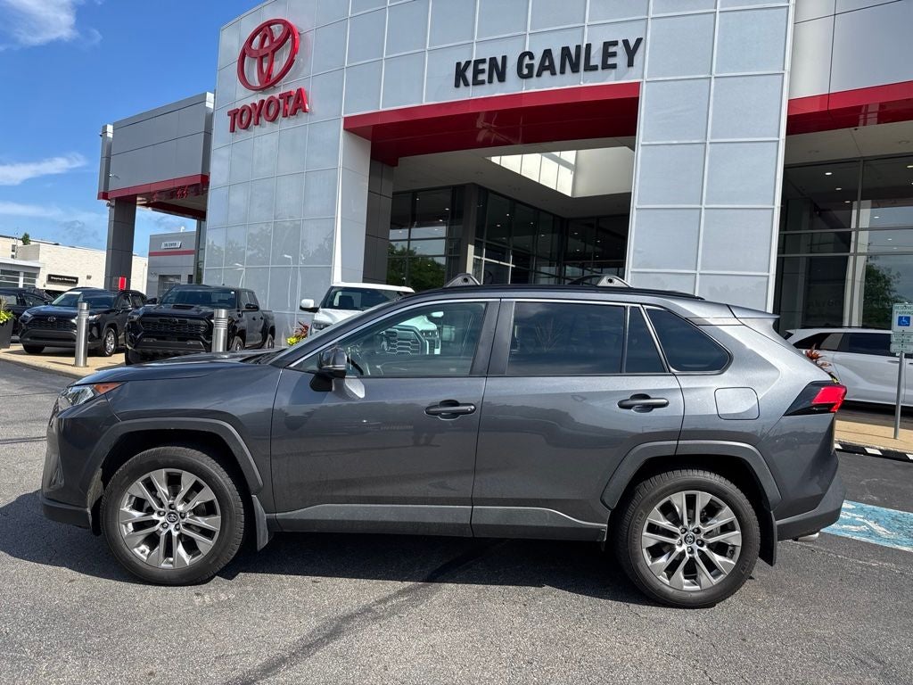 2020 Toyota RAV4 XLE Premium